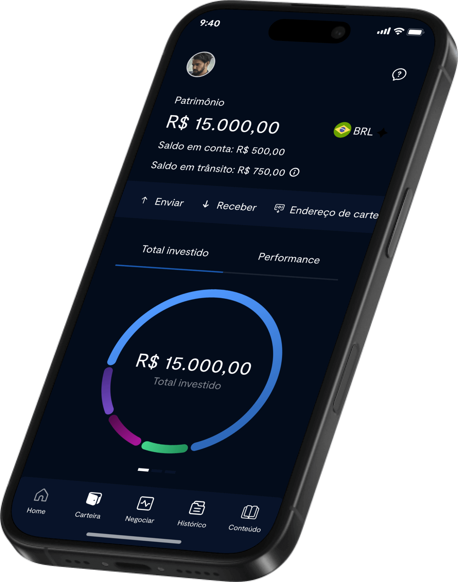 Celular com aplicativo da Mynt